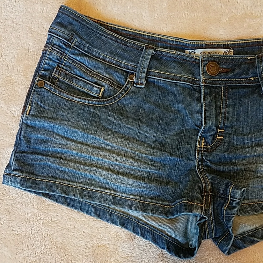 Shorts 💙 - Picture 5 of 8
